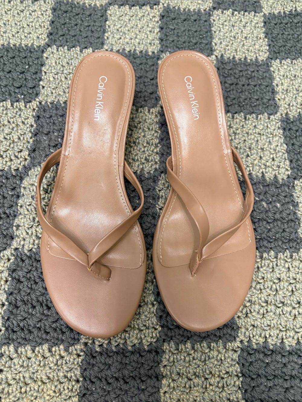 Calvin Klein Nude Tan Toe-Post Slide Sandals